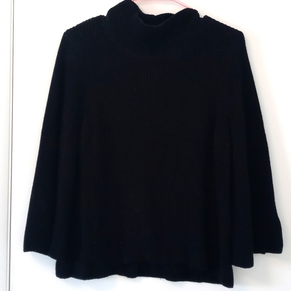 Women's sweater